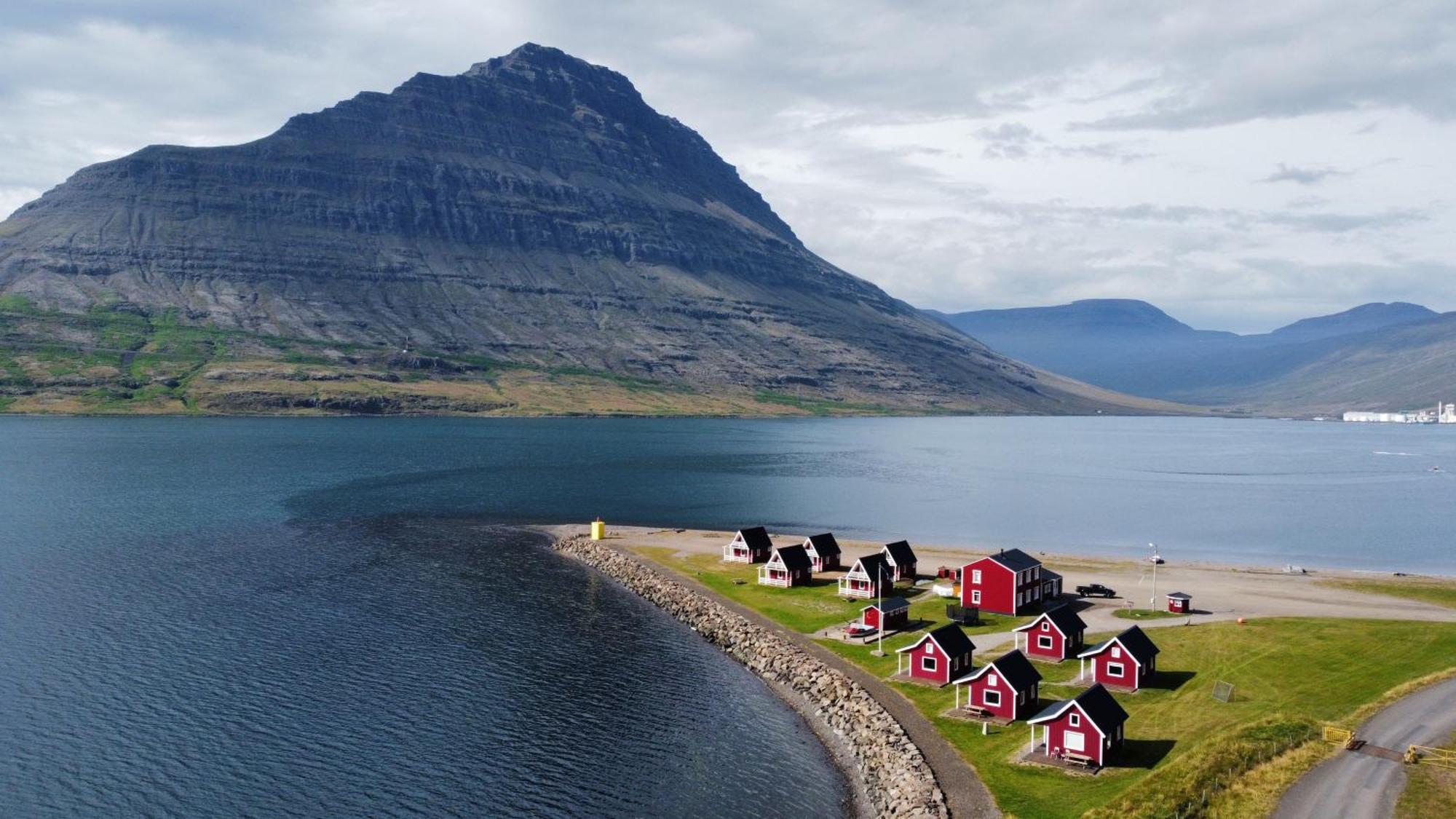 Mjoeyri Travel Holiday Homes Eskifjorthur Exterior photo