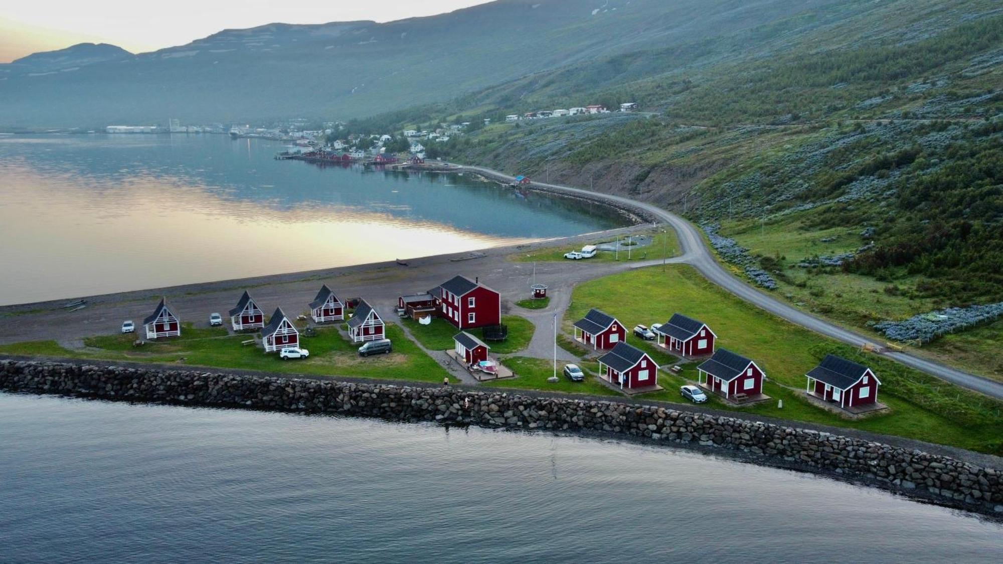Mjoeyri Travel Holiday Homes Eskifjorthur Exterior photo