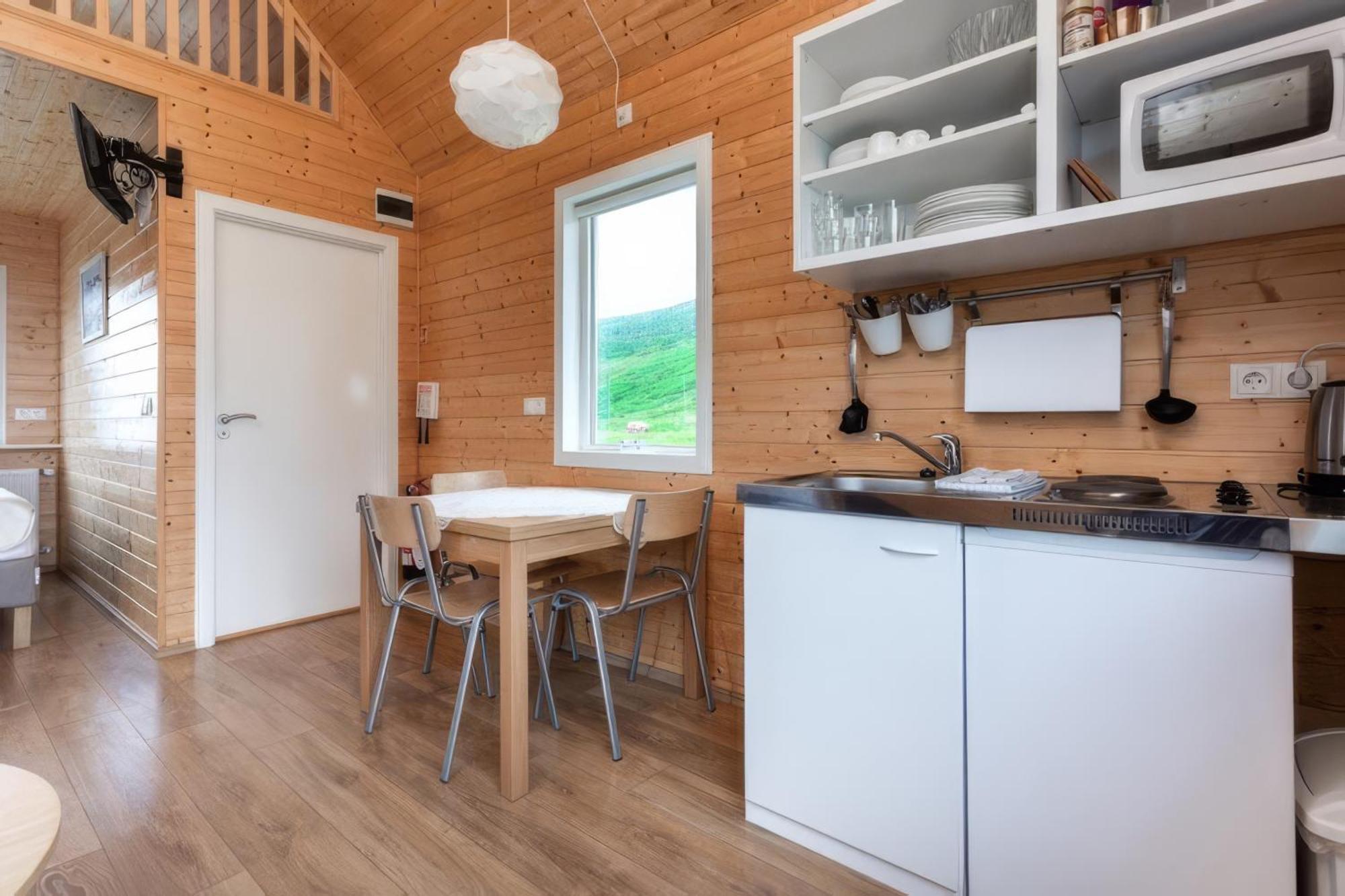 Mjoeyri Travel Holiday Homes Eskifjorthur Exterior photo