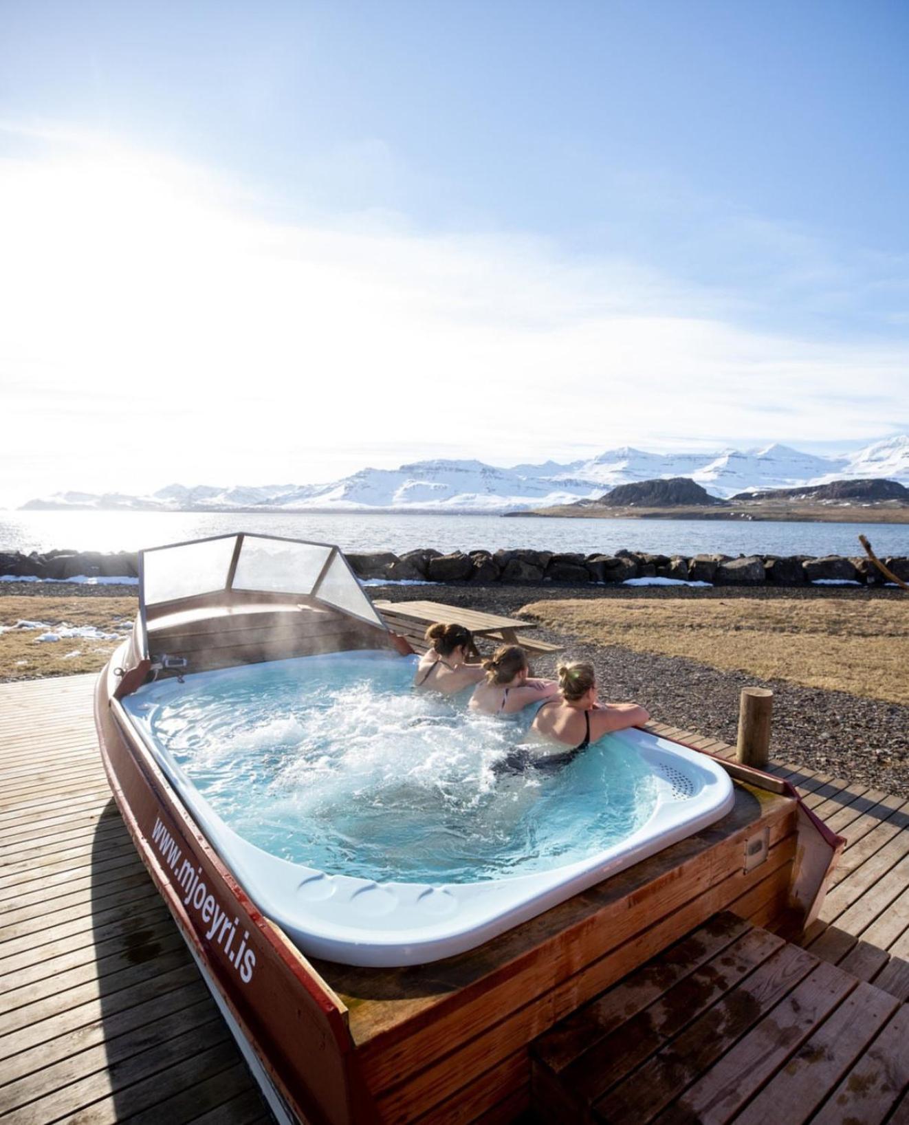 Mjoeyri Travel Holiday Homes Eskifjorthur Exterior photo