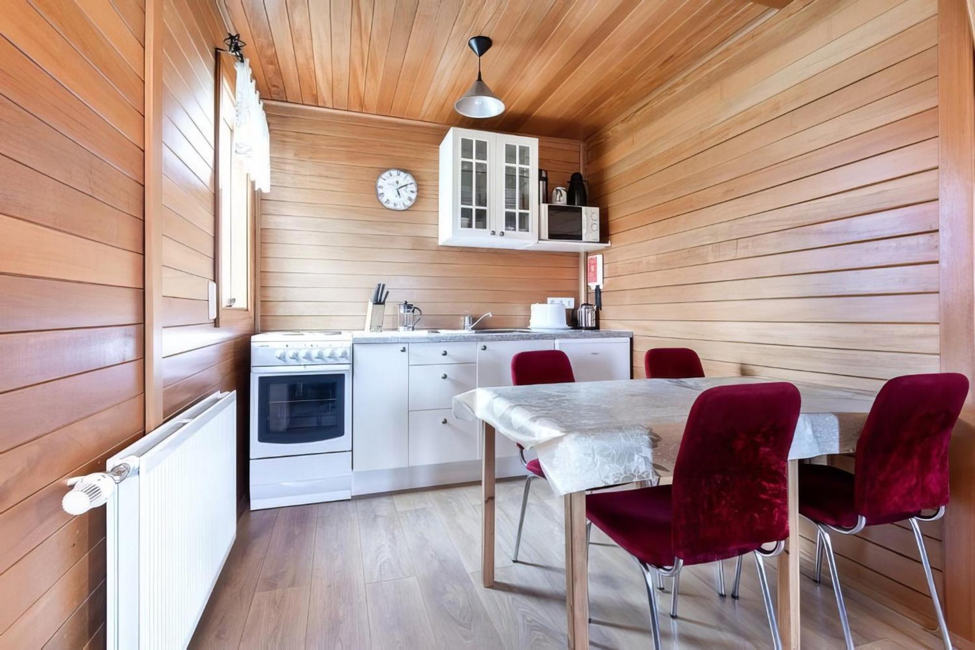 Mjoeyri Travel Holiday Homes Eskifjorthur Exterior photo